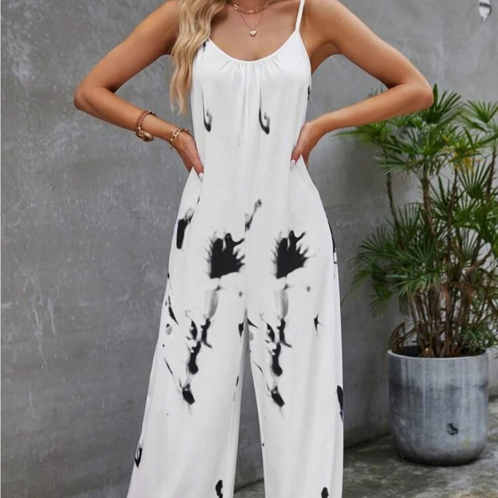 Shein Jumpsuit - Picture 6 of 8
